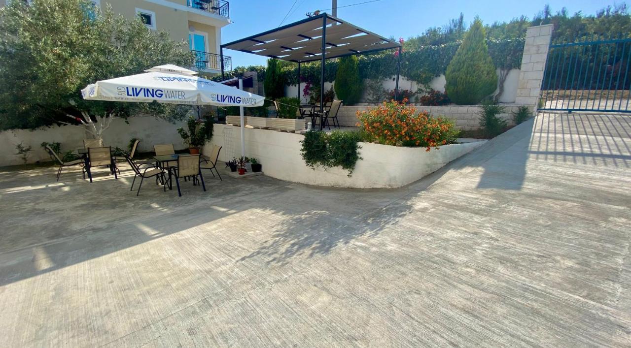 Hotel Vila Ali Ksamil Exterior foto